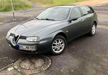 Alfa Romeo 156 192.500 km 1.000 &euro; Dillenburg 35685