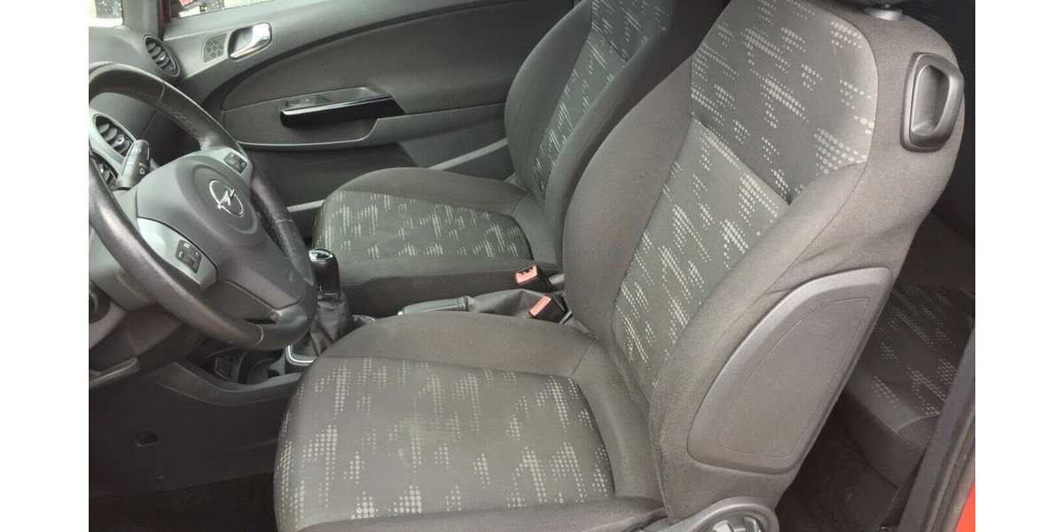 Opel Corsa Satellite,Klima, Temp.,Sitzheiz.,PDC,Tüv Neu 200.000 km 3.200 &euro; Himmelkron 95502