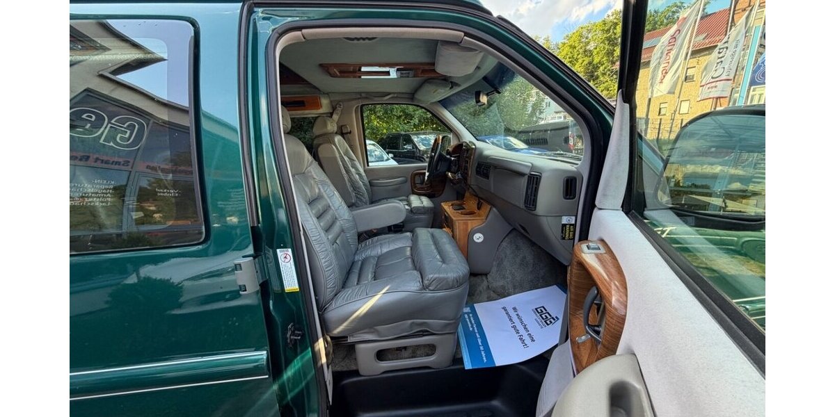 Chevrolet Astro 