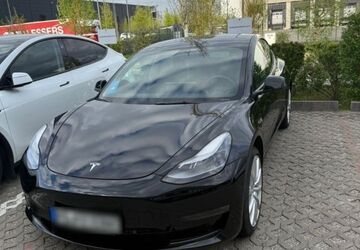 Tesla Model 3 95.000 km 25.200 &euro; Freising 85356