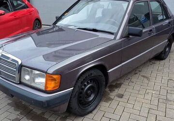 Mercedes-Benz 190 187.000 km 6.700 &euro; Oberwesel 55430