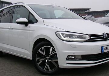 VW Touran 13.701 km 33.980 &euro; Falkensee 14612