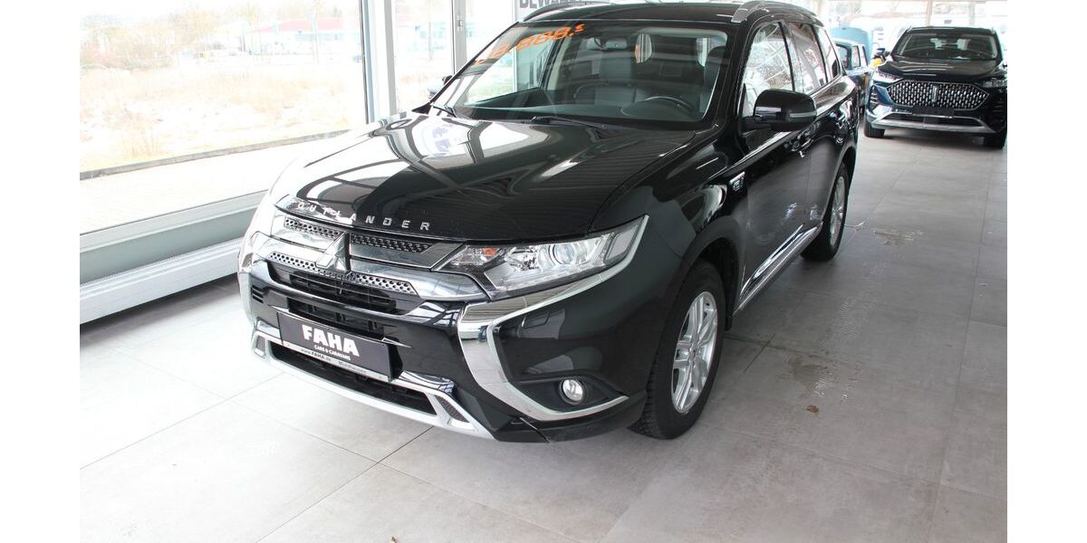 Mitsubishi Plug-in Hybrid Outlander 82.519 km 21.490 &euro; Mühlhausen 99974