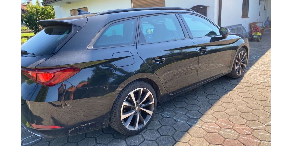 Seat Leon 82.346 km 16.499 &euro; Rottenbuch 82401