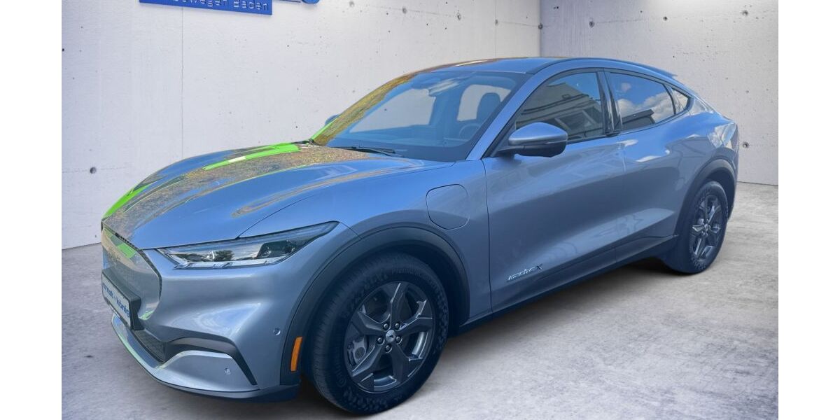 Ford Mustang Mach-E 62.809 km 29.970 &euro; Waldshut-Tiengen 79761