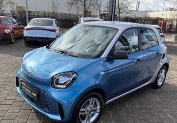 Smart ForFour 33.929 km 10.689 &euro; Erding 85435