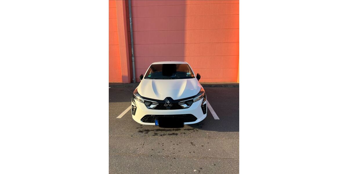 Mitsubishi Colt 51.000 km 15.700 &euro; Köln 50996