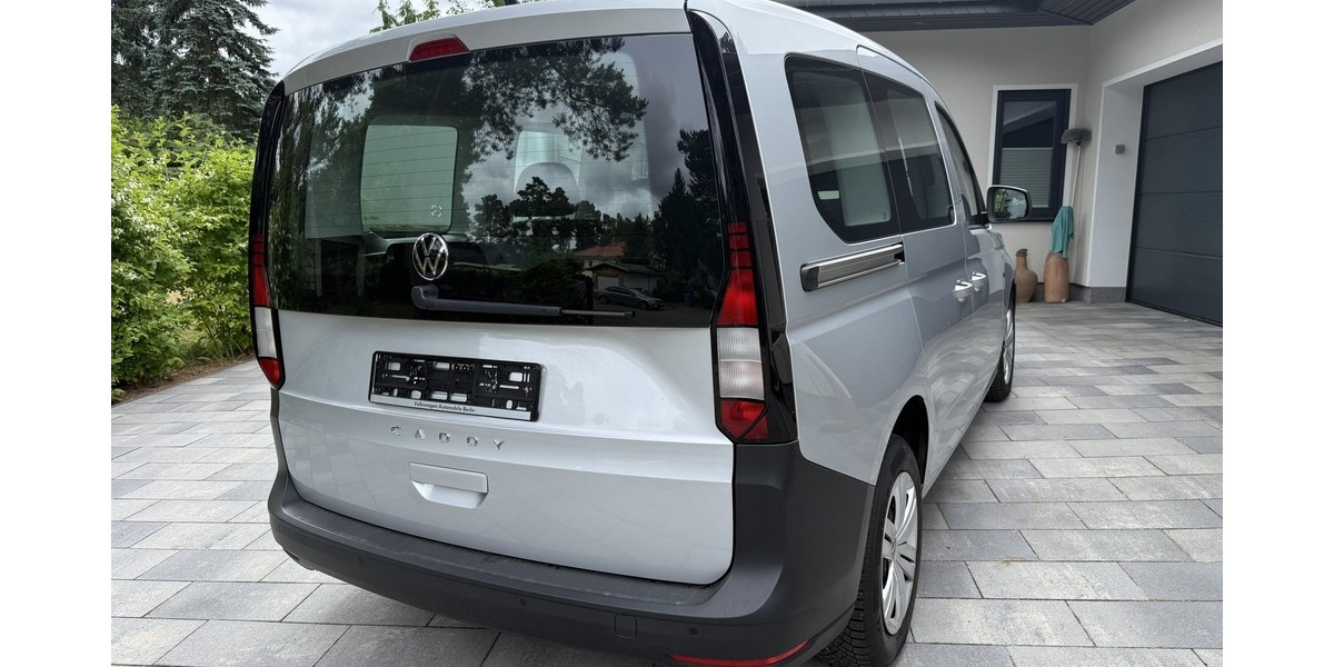 VW Caddy Caddy 1.5 TSI DSG Klima Stdh&Sitzhz. PDC 46.766 km 23.900 &euro; Berlin 10247