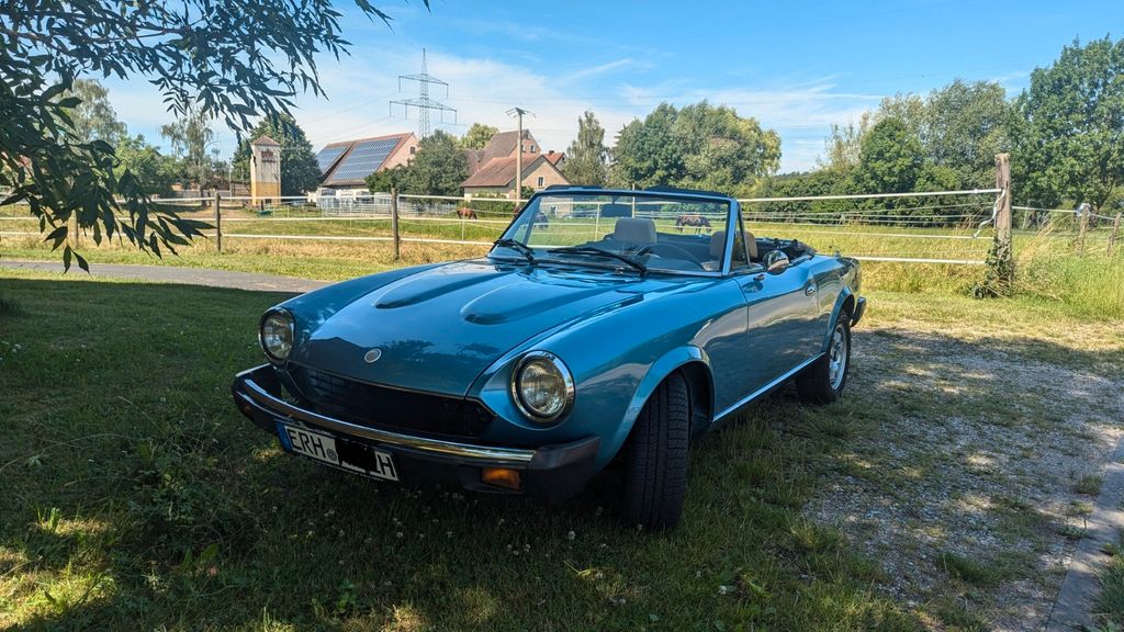 Fiat 124 Spider 120.000 km 14.500 &euro; Herzogenaurach 91074