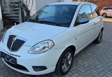 Lancia Ypsilon 123.000 km 2.999 &euro; Dresden 01139