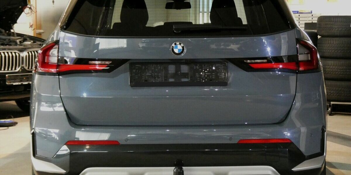 BMW X1 23d xDrive x-Line AHK,360°,HUD NP: 66.560 22.100 km 42.590 &euro; Landshut 84030