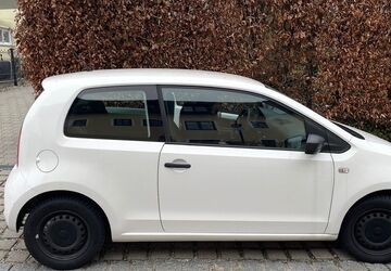 Seat Mii 94.000 km 7.400 &euro; Siegsdorf 83313