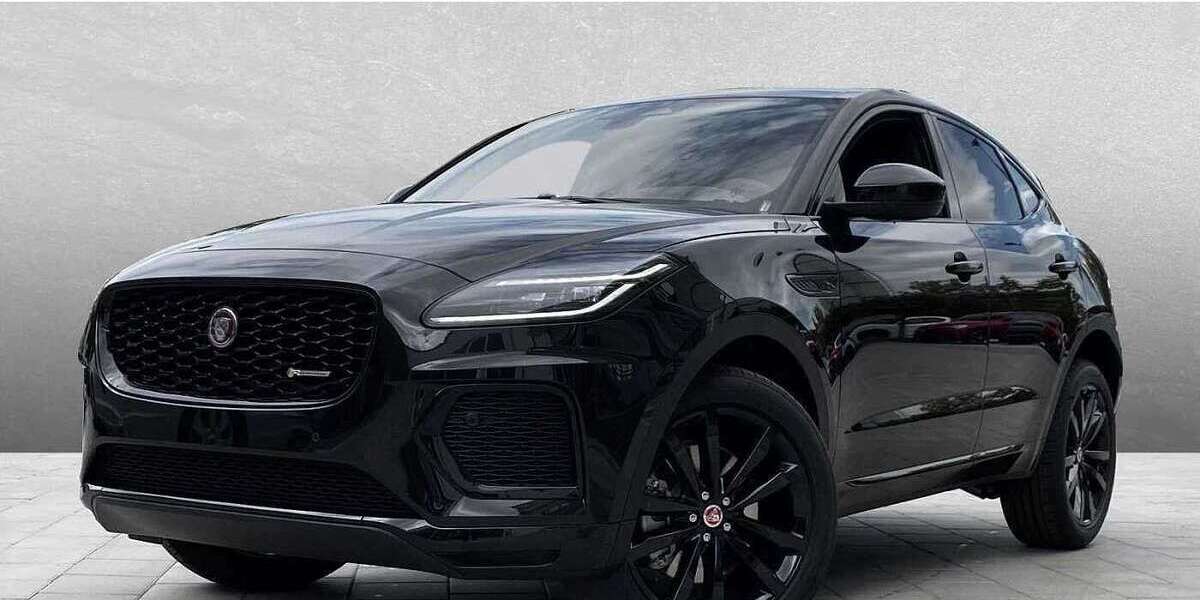 Jaguar E-Pace 1.550 km 45.890 &euro; Helgoland 27498