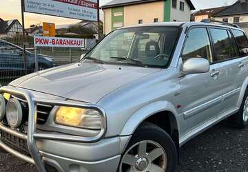 Suzuki Grand Vitara 239.267 km 3.990 &euro; Gelnhausen Roth 63571