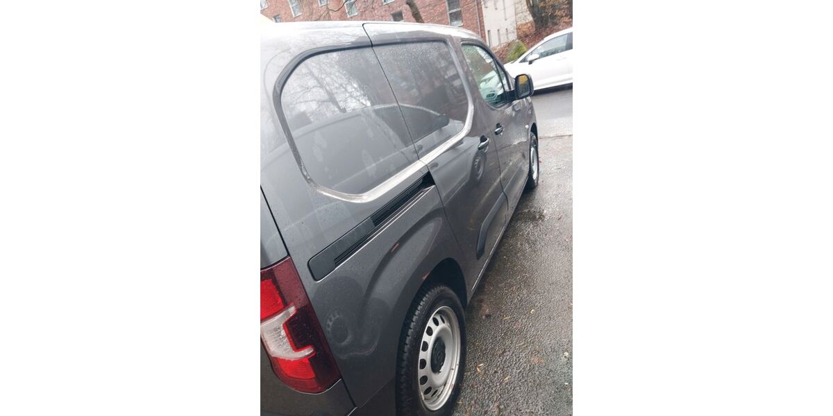 Toyota Proace City 65.000 km 15.000 &euro; Hamburg 22523