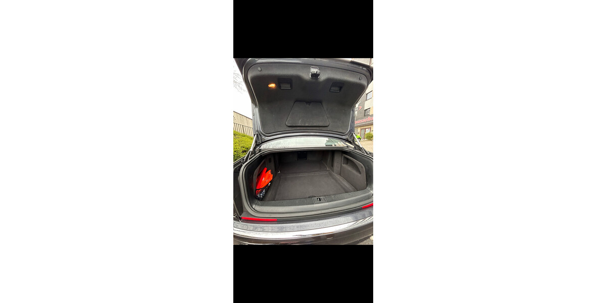 Audi A8 215.000 km 8.999 &euro; Wuppertal Nordrhein Westfalen 