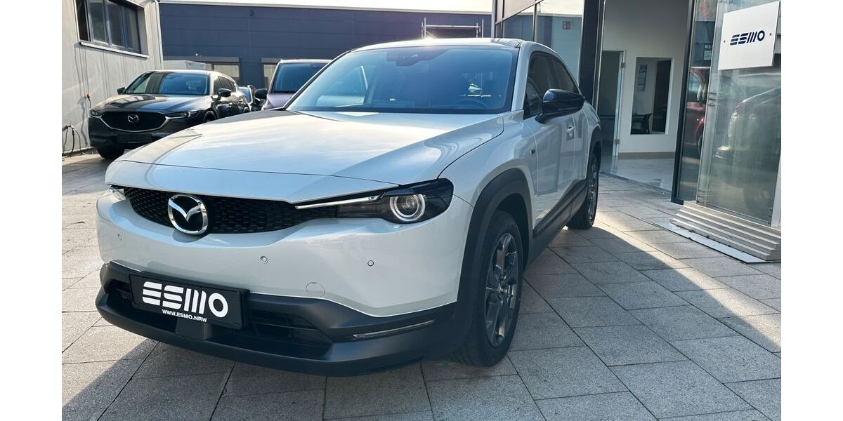 Mazda MX-30 48.067 km 13.390 &euro; Oberhausen 46149