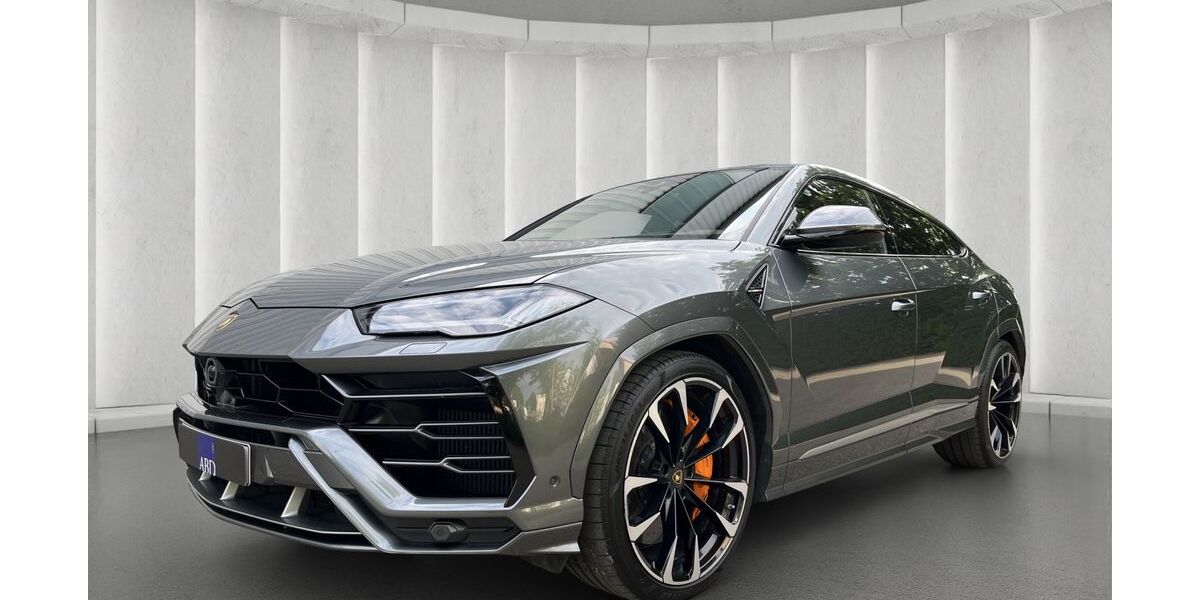 Lamborghini Urus 27.900 km 224.990 &euro; Grünwald 82031