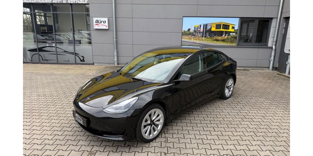Tesla Model 3 103.000 km 22.990 &euro; Lohne 49393