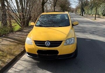 VW Fox 121.883 km 2.650 &euro; Wuppertal 42349