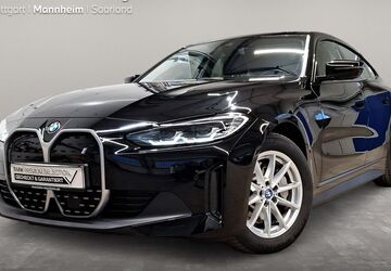 BMW i4 30.455 km 41.980 &euro; Mannheim 68169