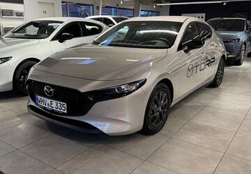 Mazda 3 1.411 km 28.590 &euro; Wilhelmshaven 26388