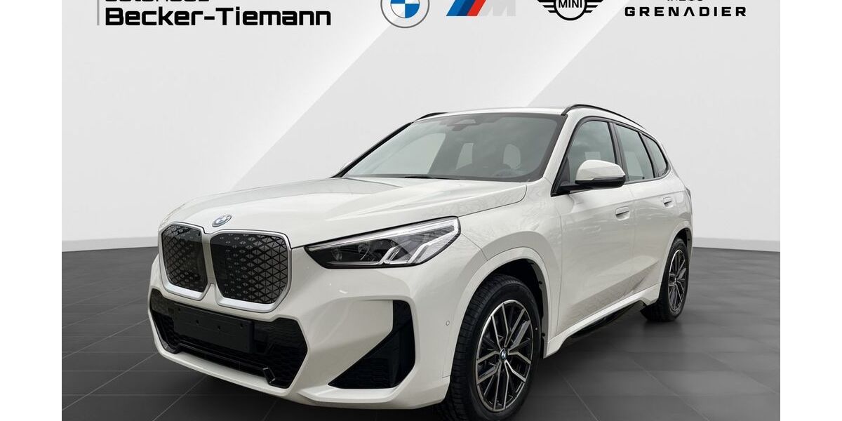 BMW iX1 7.988 km 48.704 &euro; Versmold 33775