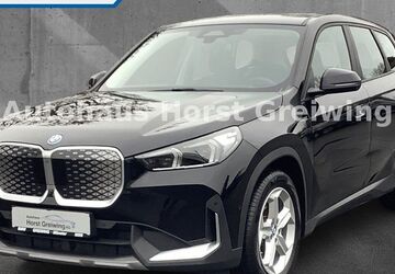 BMW iX1 9.200 km 43.900 &euro; Münster 48159