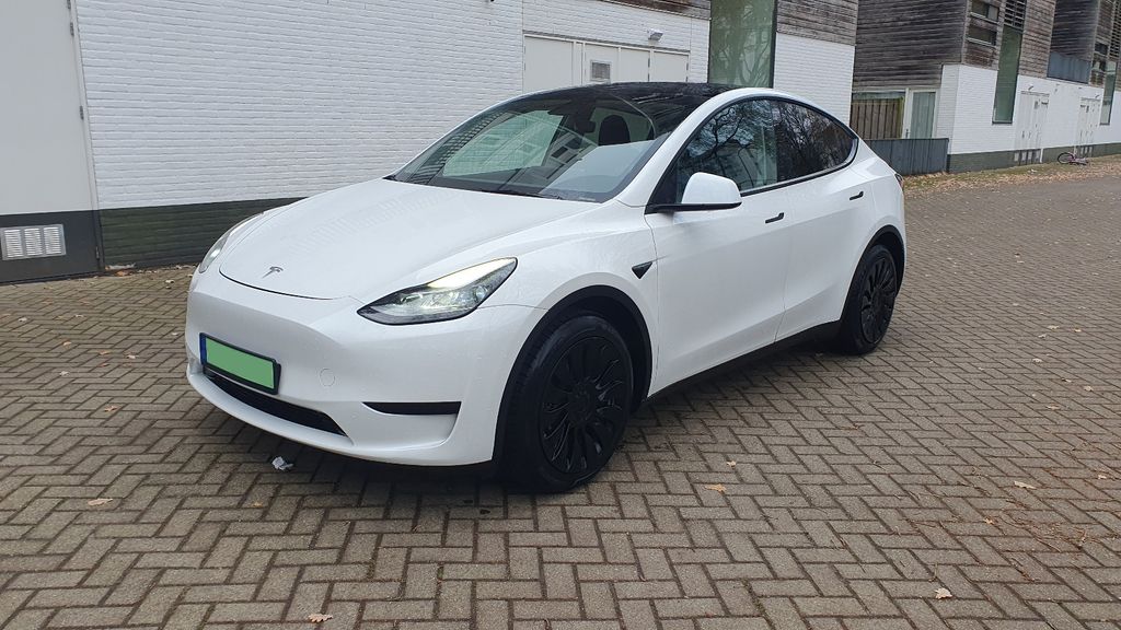 Tesla Model Y 47.549 km 29.950 &euro; Nijmegen 
