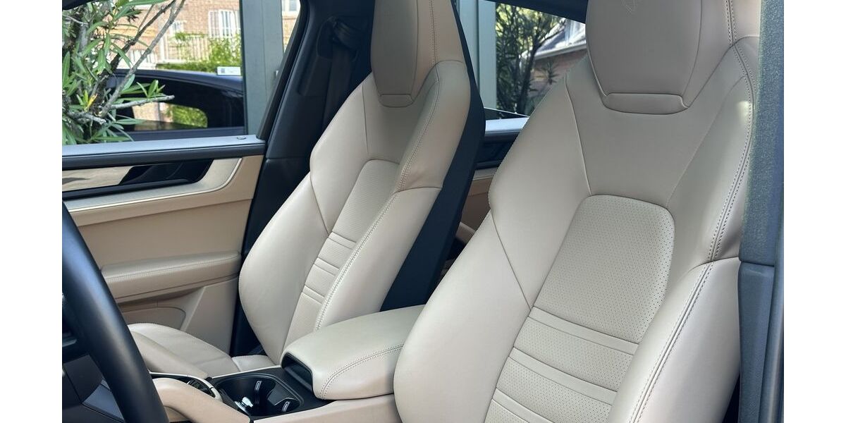 Porsche Cayenne 12.100 km 123.790 &euro; Frechen (bei Köln) 50226