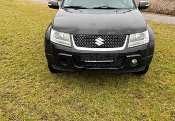 Suzuki Grand Vitara 111.600 km 7.500 &euro; Eching 84174