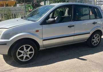 Ford Fusion 170.000 km 1.900 &euro; Berlin-Altglienicke 12524