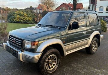 Mitsubishi Pajero 242.134 km 5.900 &euro; Braak 22145