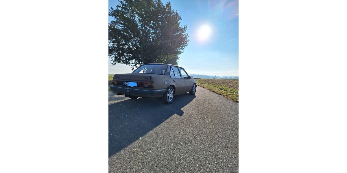 Opel Ascona C 89.640 km 4.500 &euro; Heideblick 15926