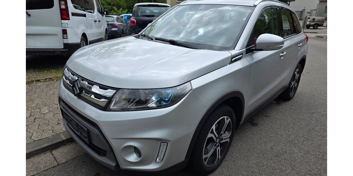Suzuki Vitara 149.000 km 12.900 &euro; Saarbrücken - Burbach 66115