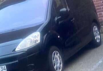 Peugeot Partner 180.000 km 3.200 &euro; Düren, Stadt 52351