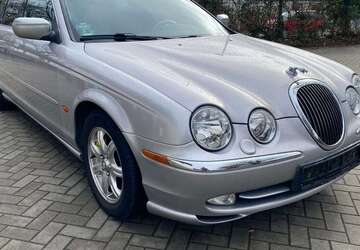 Jaguar S-Type 56.000 km 7.899 &euro; Kiel 24107