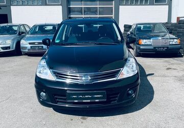 Nissan Tiida 169.000 km 2.800 &euro; Essen 45127