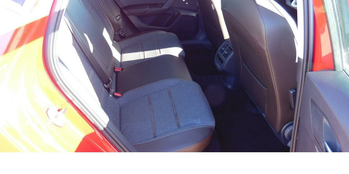 Seat Leon 1.4 Styl TSI Xxcellence DSG Hybrid/Benzin 27.500 km 19.990 &euro; Vordorf 38533