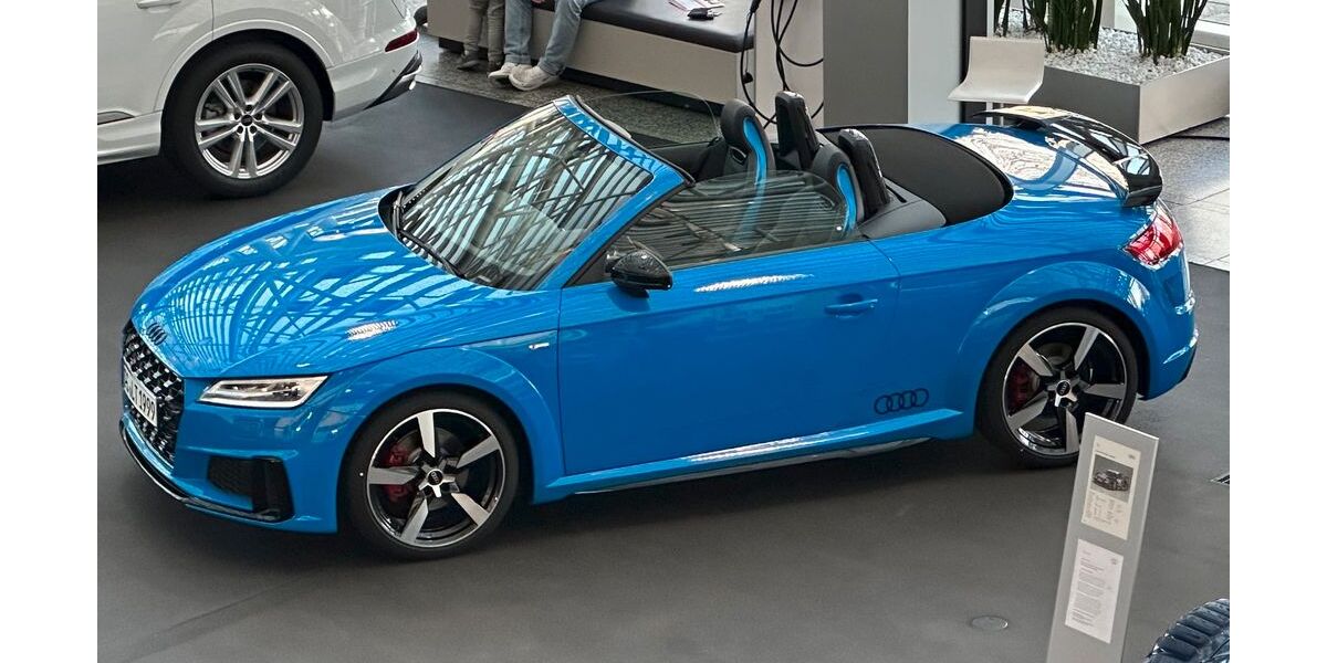 Audi TT 59.000 km 36.700 &euro; Tacherting 83342