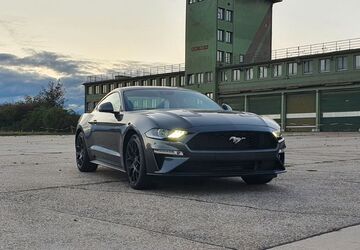 Ford Mustang 48.500 km 31.000 &euro; Otterberg 67697