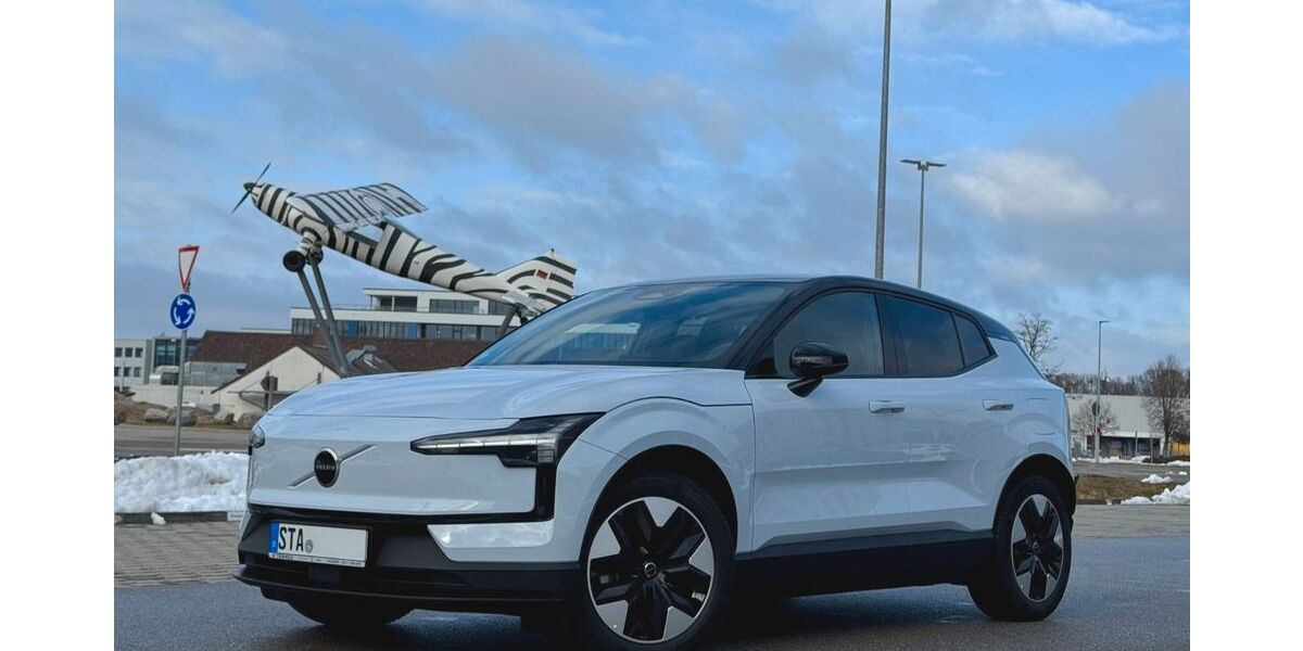 Volvo EX30 15.400 km 30.400 &euro; Krailling 82152