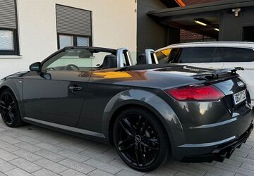 Audi TT 141.000 km 24.600 &euro; Sipplingen 78354