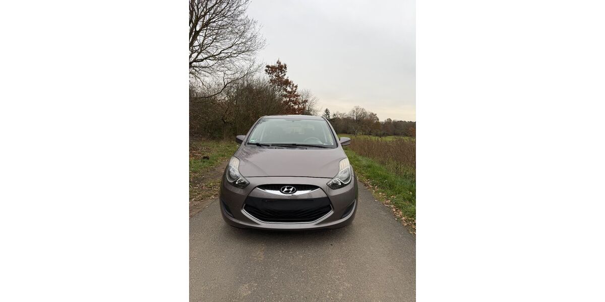 Hyundai ix20 120.000 km 4.500 &euro; Hanau 63450