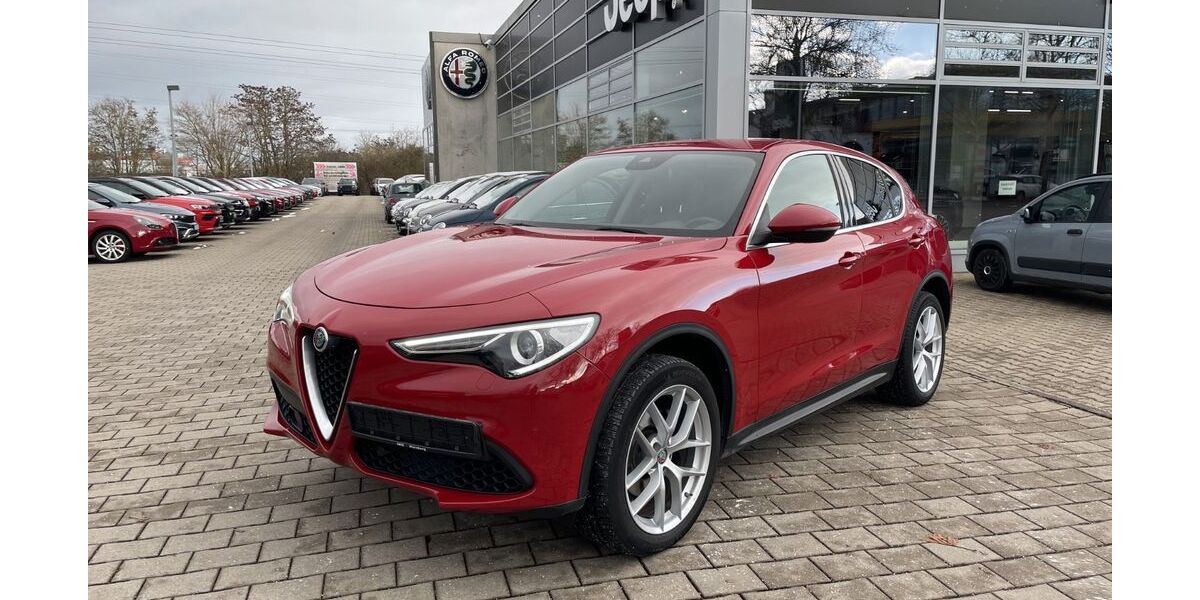 Alfa Romeo Stelvio 40.200 km 29.890 &euro; Würzburg 97076