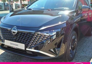 Nissan Qashqai 7.500 km 31.990 &euro; Delmenhorst 27755