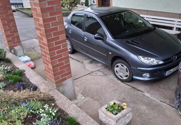 Peugeot 206 102.714 km 1.600 &euro; Floh-Seligenthal 98593