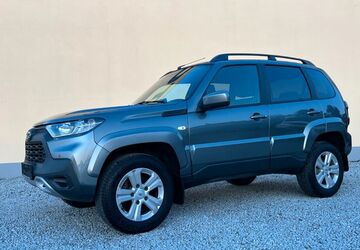 Lada Niva 58.180 km 13.900 &euro; Dresden 01109
