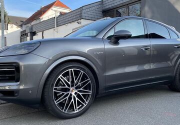 Porsche Cayenne 7.500 km 119.990 &euro; Flörsheim am Main 65439