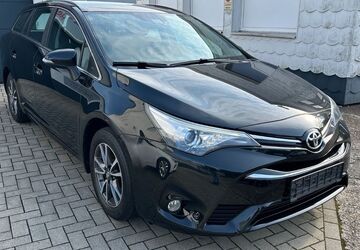 Toyota Avensis 167.000 km 8.900 &euro; Herten 45701